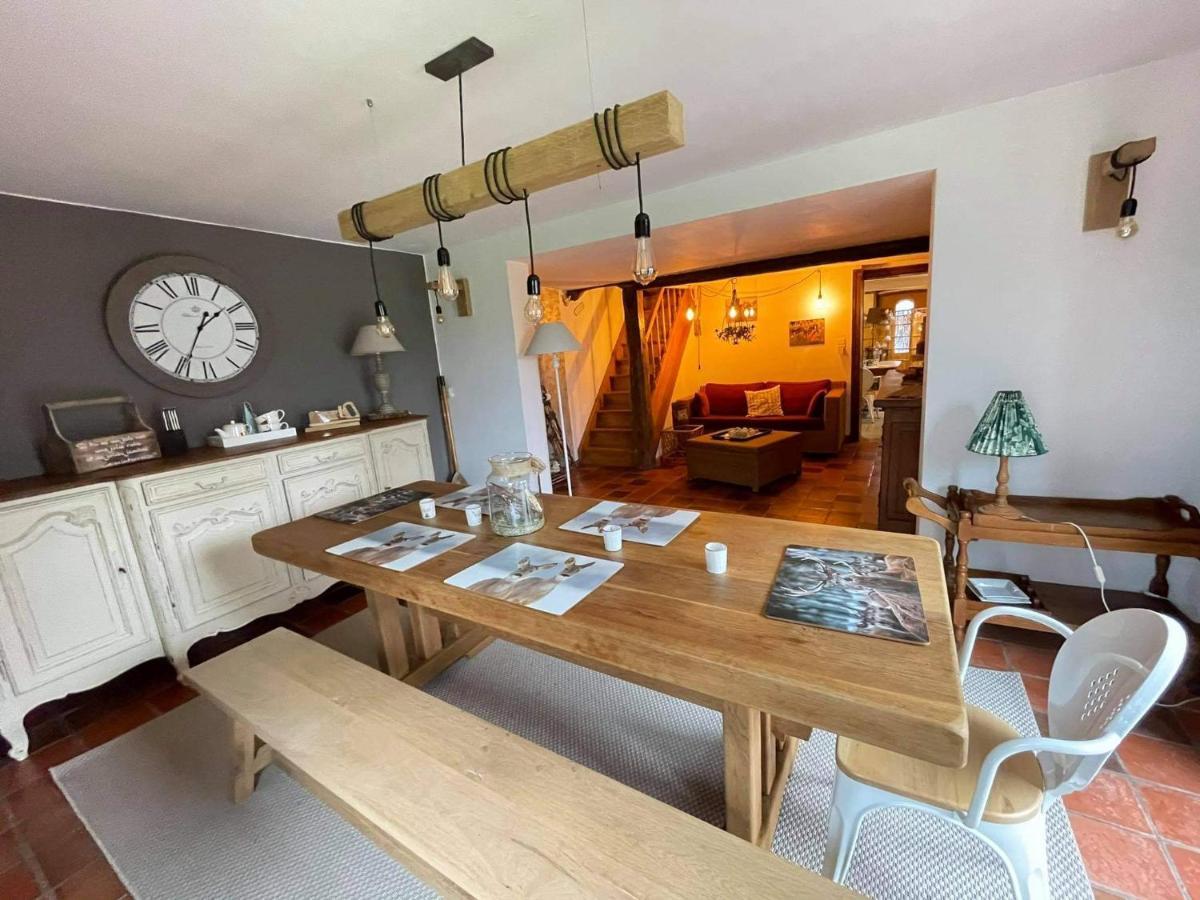 Villa Lesse en Ciel vous accueille avec plaisir . à Houyet Extérieur photo
