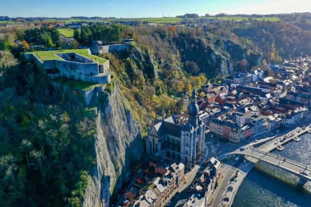 Villa Lesse en Ciel vous accueille avec plaisir . à Houyet Extérieur photo